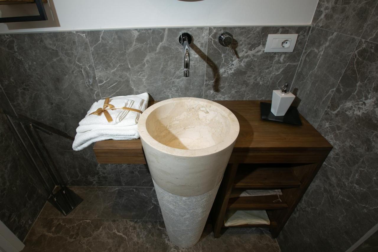 Abate Luxury Interno 3 Bari Exterior foto
