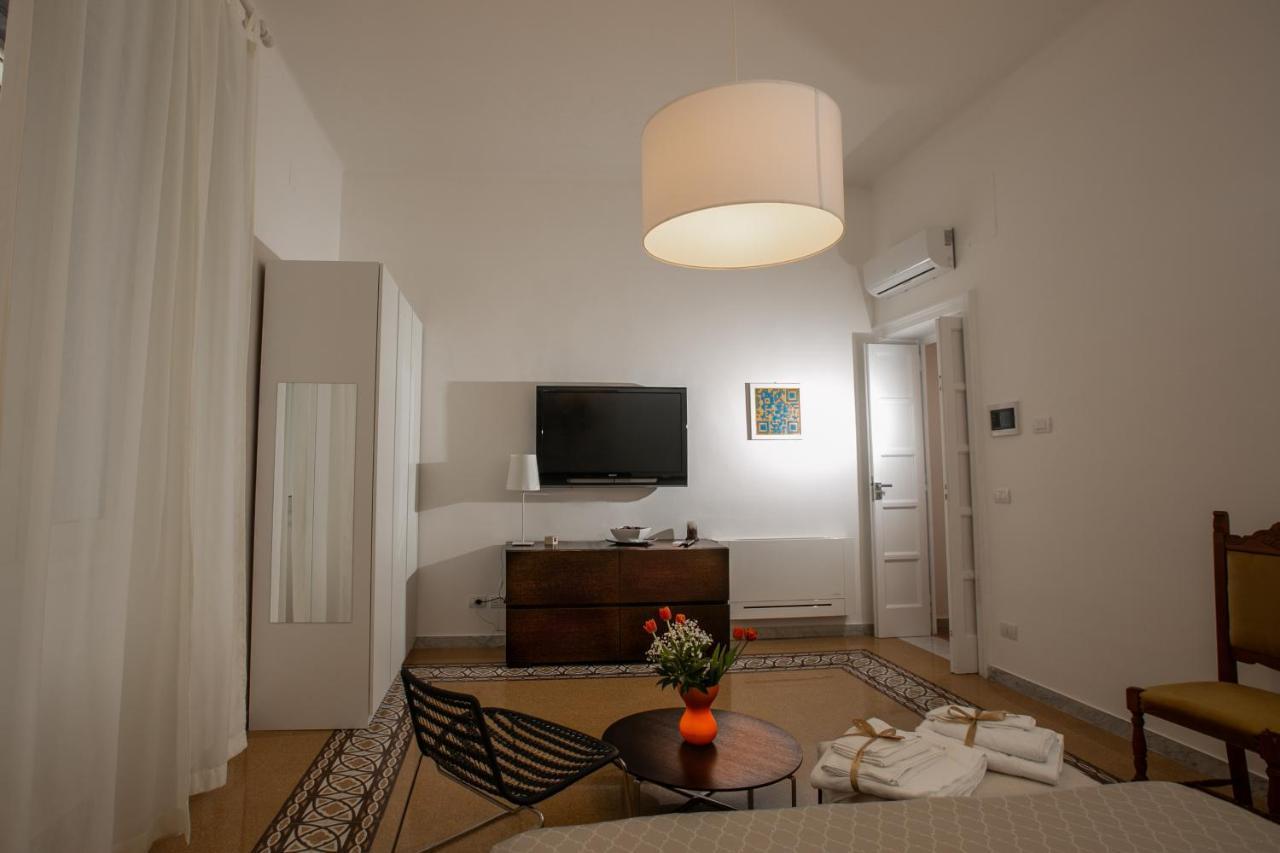 Abate Luxury Interno 3 Bari Exterior foto