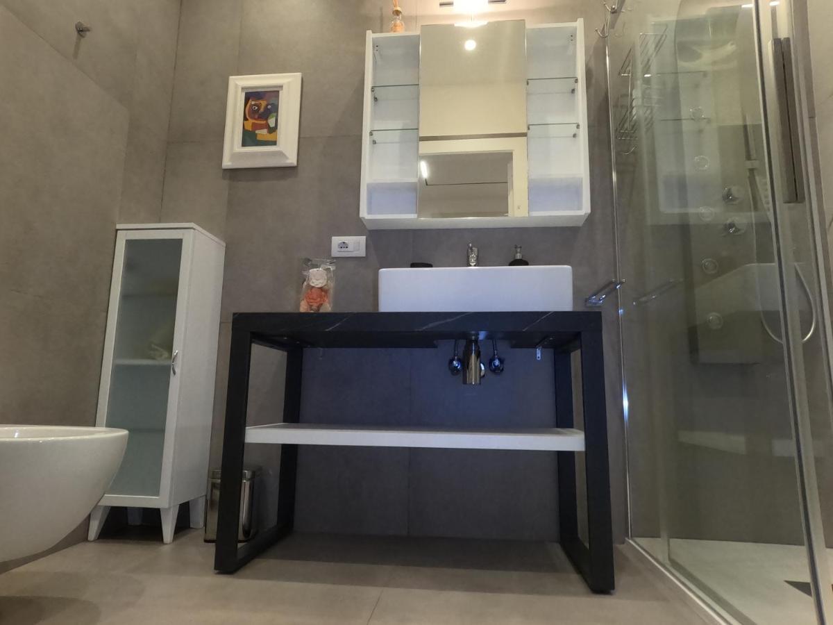Abate Luxury Interno 3 Bari Exterior foto