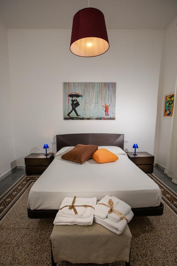 Abate Luxury Interno 3 Bari Exterior foto